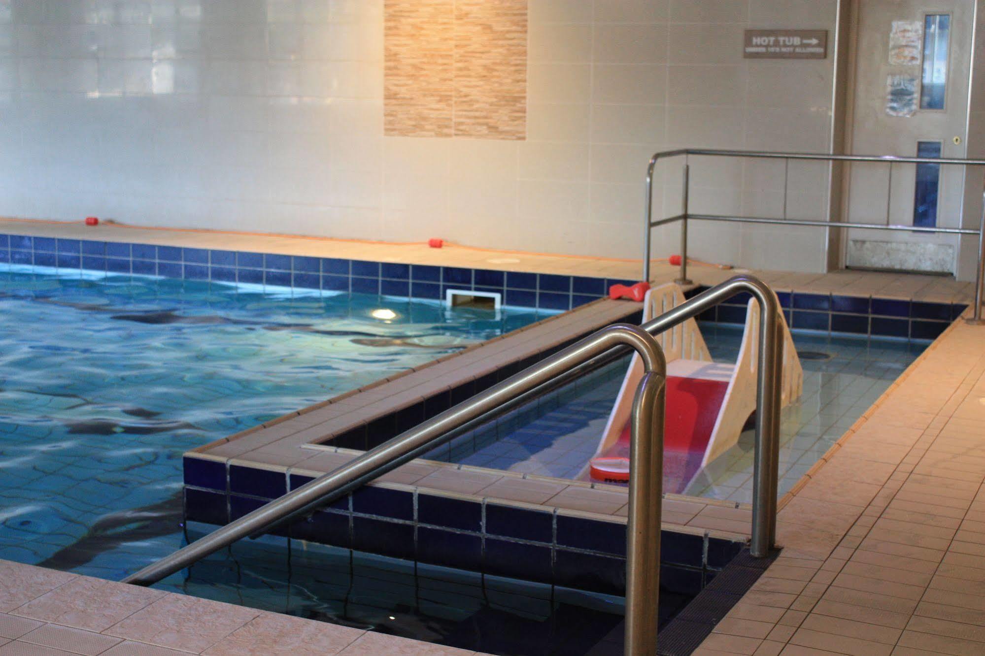 Canal Court 뉴리 외부 사진